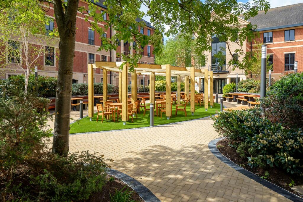 _W3A4059HDR WebRes.jpg