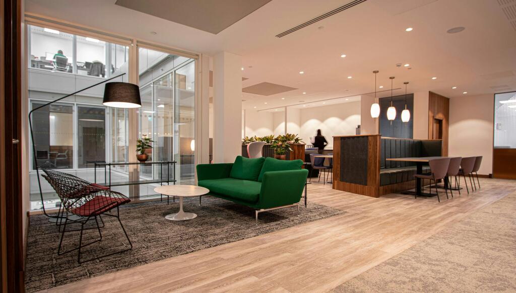 Club Lounge 6  email.jpg