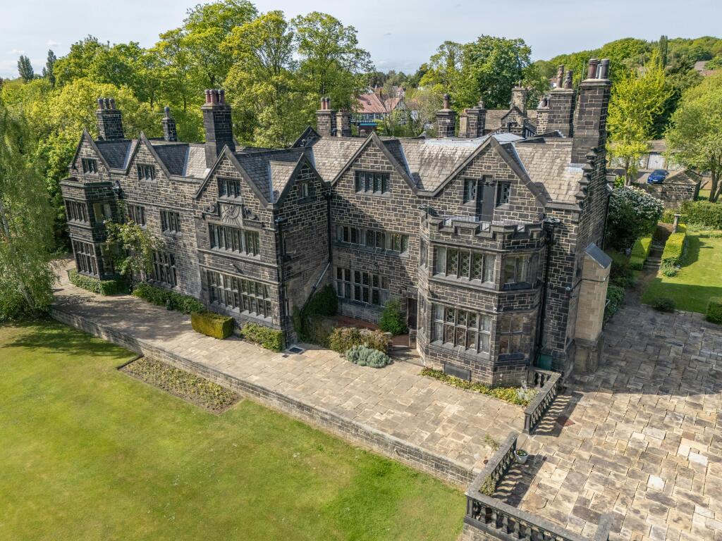 Main image of property: The Carr Manor Estate Stonegate Road Meanwood, Leeds, LS6 4QA
