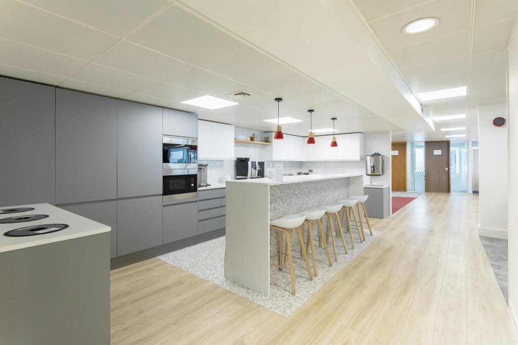 EDIT_D7A0056Edit 070324_SCD_St_Vincent_House Large.jpg