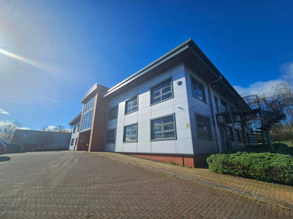 Main image of property: Investment Premises For Sale in Team Valley, Bebe House, Dukesway, Team Valley, Gateshead, NE11 0PZ