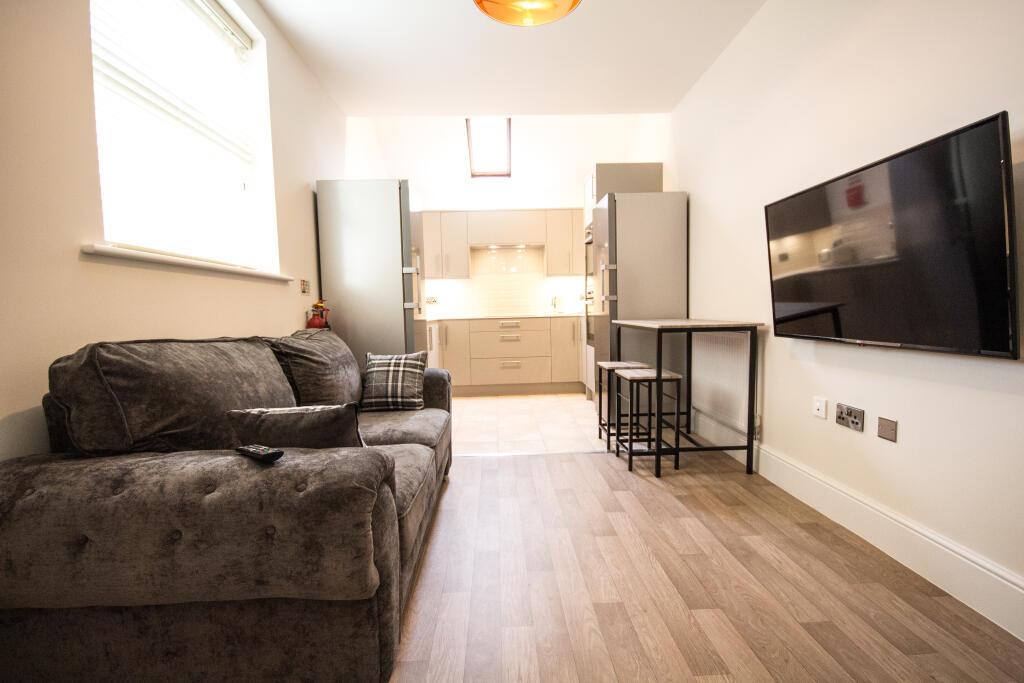 Additional property image - Eastern Road, Sutton Coldfield, B73 5NU