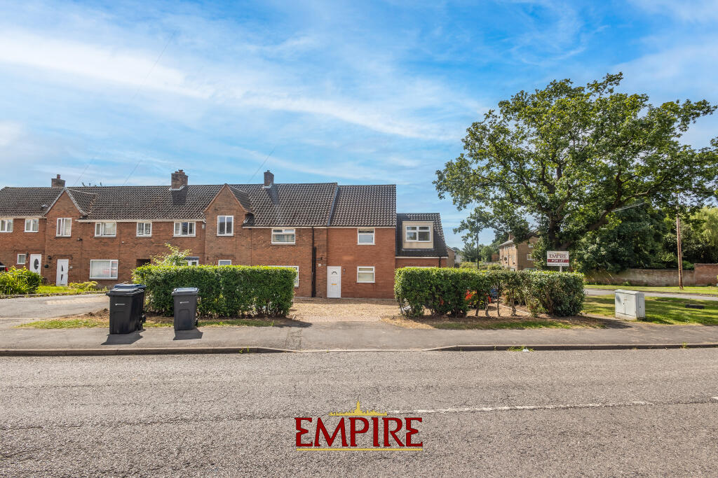 Main image of property: 70 Falcon Lodge Crescent, Sutton Coldfield, Birmingham, West Midlands, B75 7LU