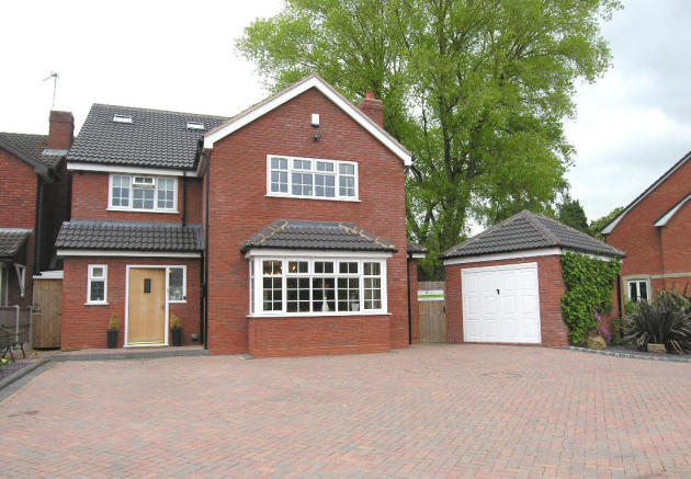 Main image of property: Unit 4, 261 Rectory Road, Sutton Coldfield, Birmingham, West Midlands, B75 7RY