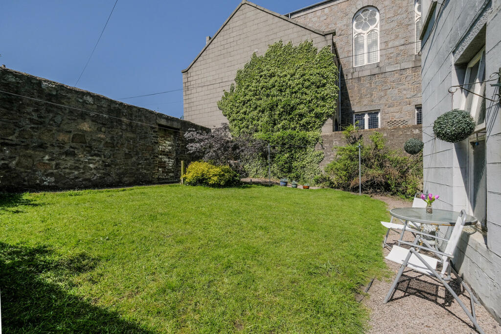 Additional property image - Crown Terrace, Aberdeen, AB11