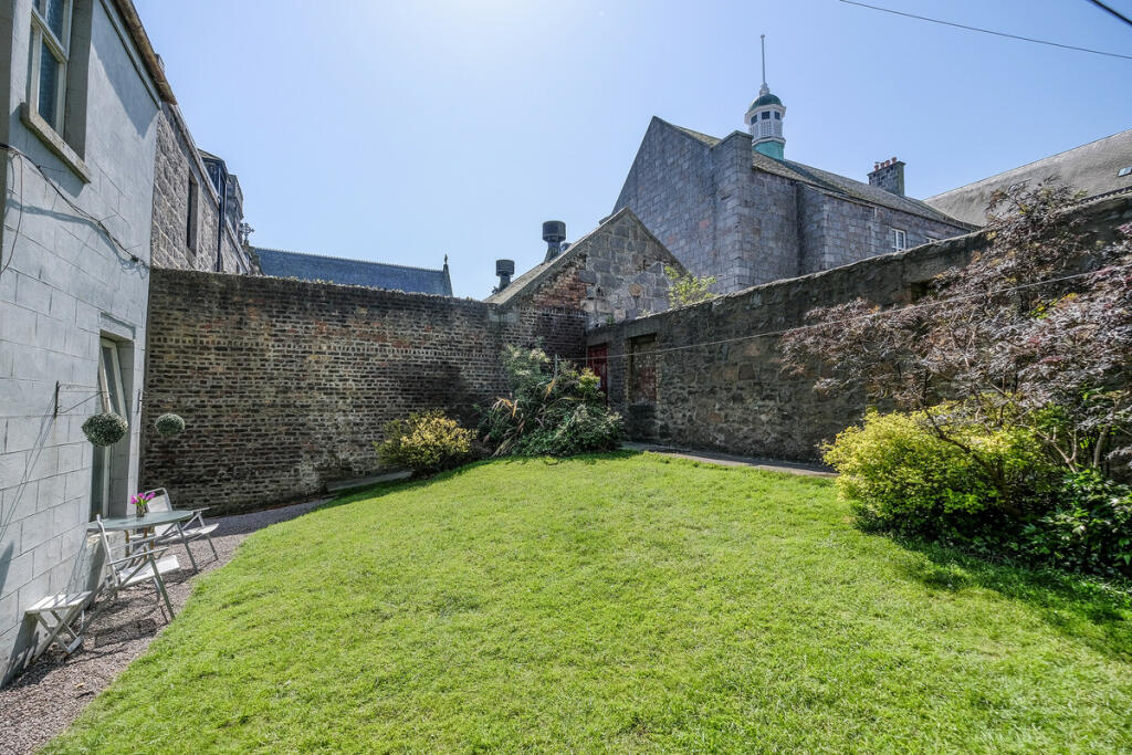 Additional property image - Crown Terrace, Aberdeen, AB11