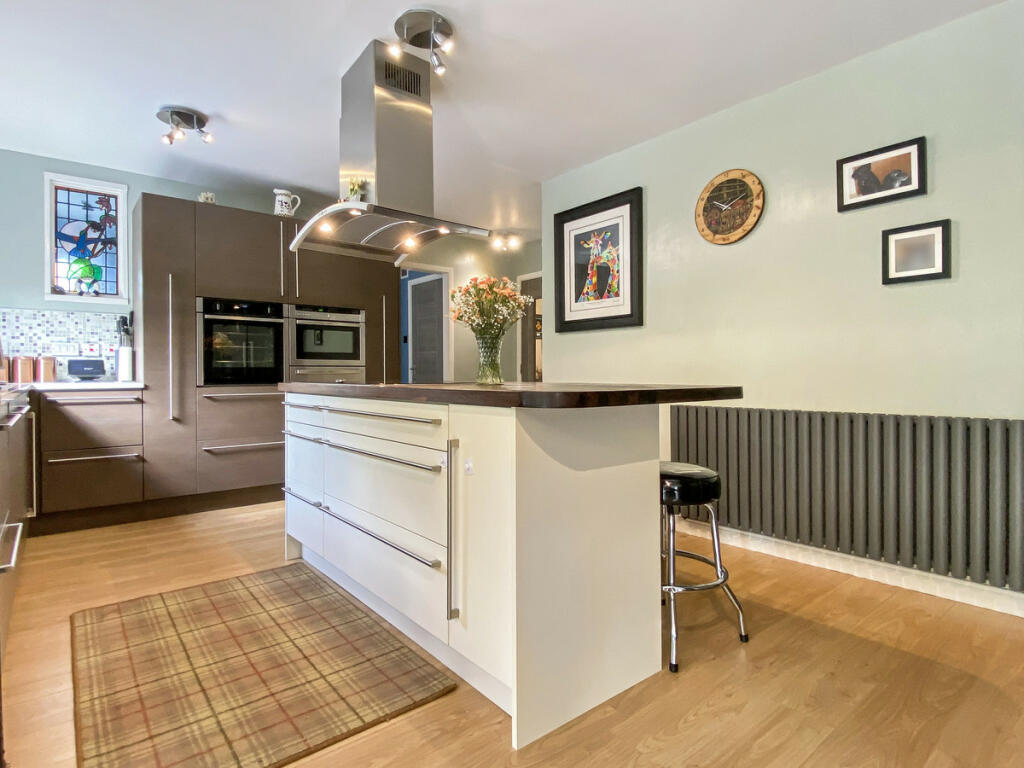 Additional property image - Muldearie View, Keith, AB55