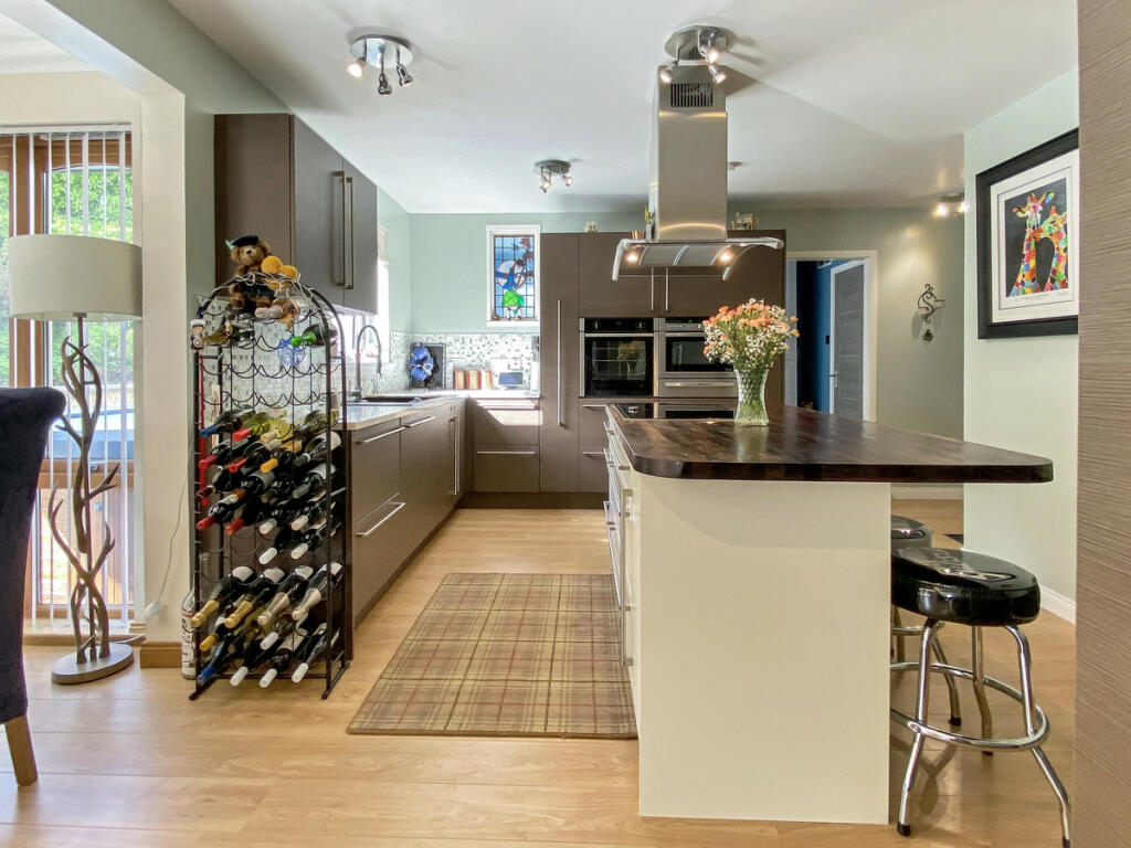 Additional property image - Muldearie View, Keith, AB55