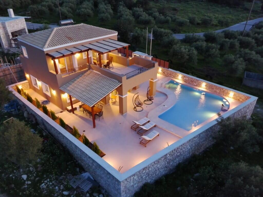 Main image of property: Rethymnon, Rethymnon, Crete