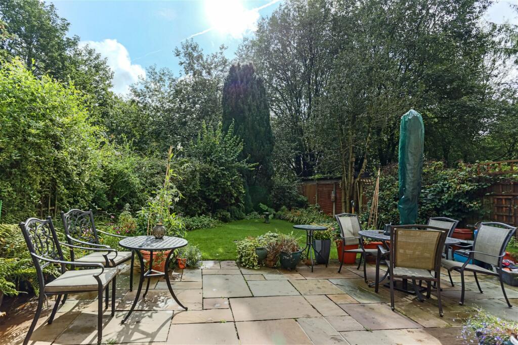 3 bedroom semidetached house for sale in Haslingden Road, Rawtenstall