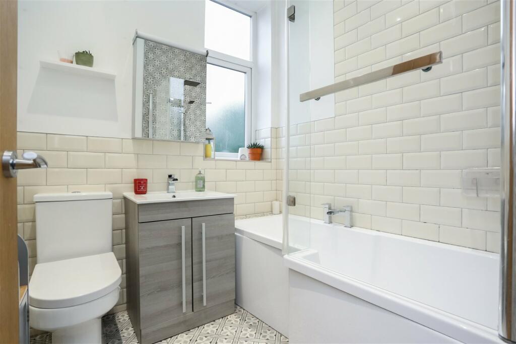 Additional property image - Moorland View, Waterfoot, Rossendale, BB4