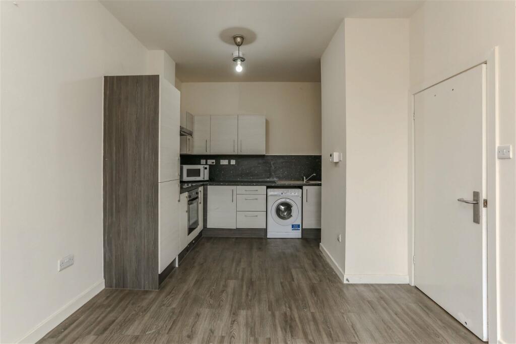 Additional property image - Deardengate, Haslingden, Rossendale, BB4 5QN