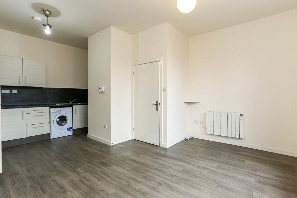 Additional property image - Deardengate, Haslingden, Rossendale, BB4 5QN