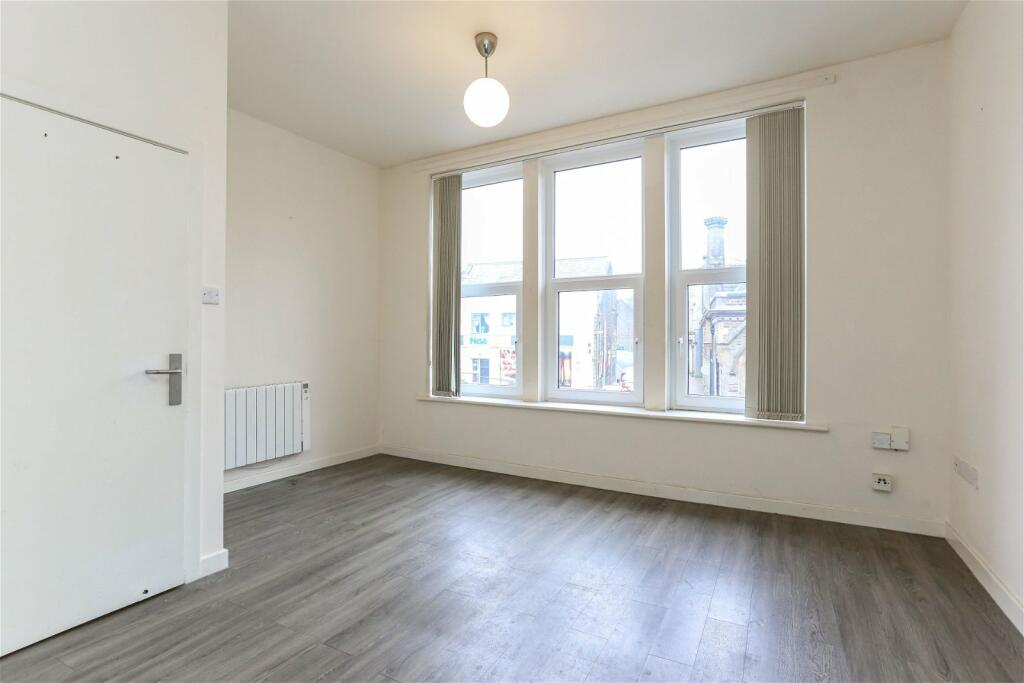 Additional property image - Deardengate, Haslingden, Rossendale, BB4 5QN