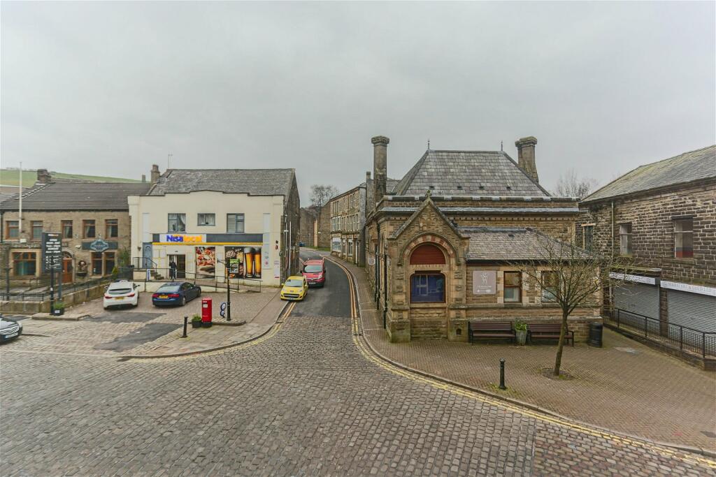 Additional property image - Deardengate, Haslingden, Rossendale, BB4 5QN