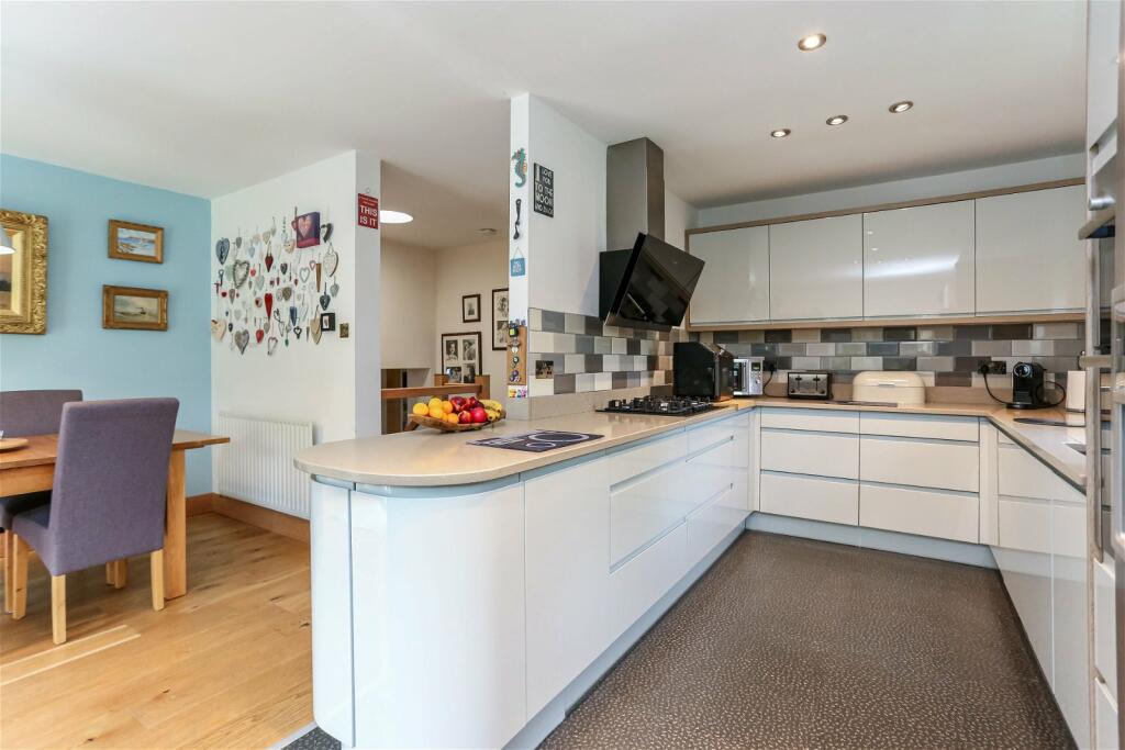 Additional property image - Park View Close, Rawtenstall, Rossendale, BB4