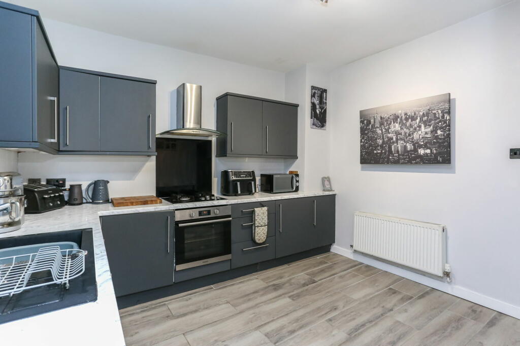 Additional property image - Haslingden Old Road, Rossendale, BB4 8RR