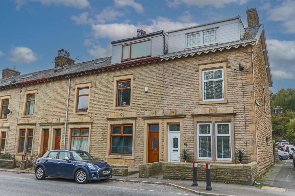 Main image of property: Burnley Road, Rawtenstall, Rossendale, BB4
