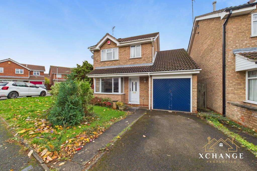 Main image of property: Newquay Close, Nuneaton, CV11
