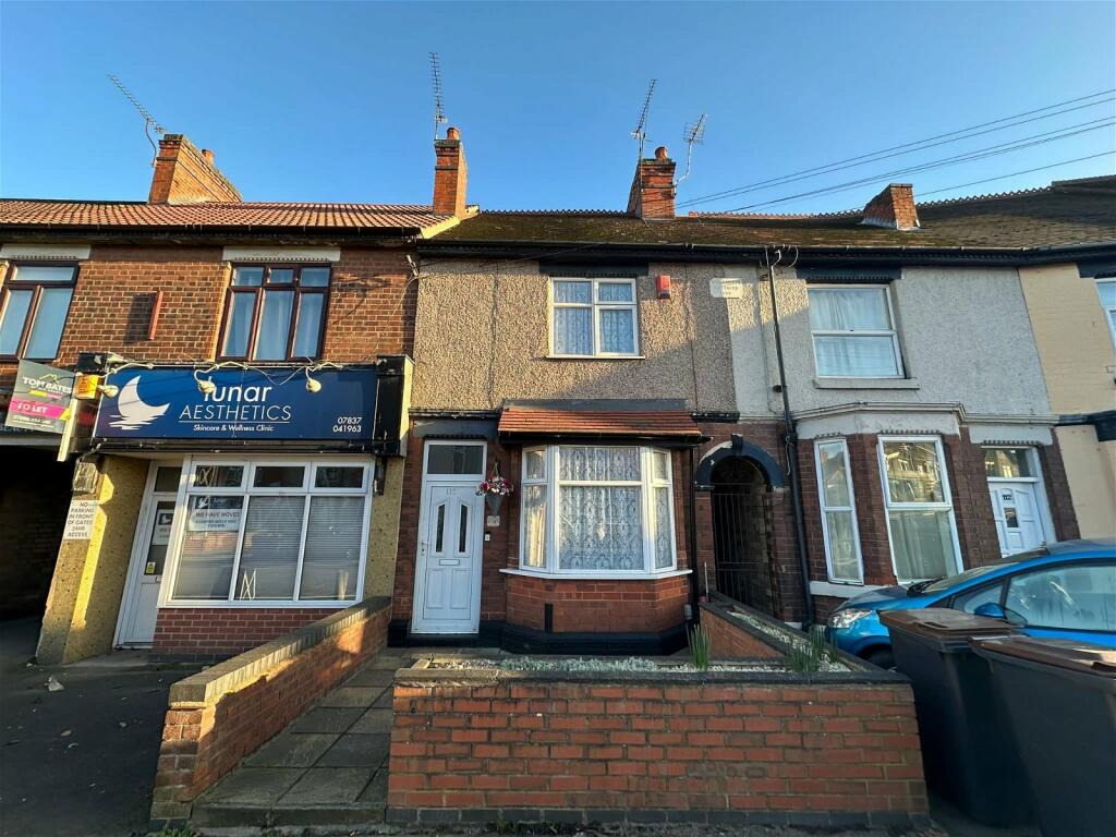 3 bedroom terraced house for sale in Investment Opportunity, Croft Road