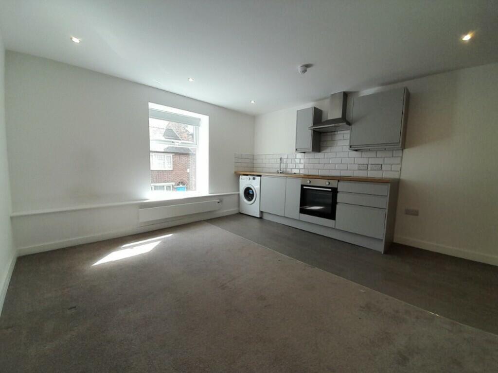 Main image of property: 78 Oldham Street, Hyde, SK14
