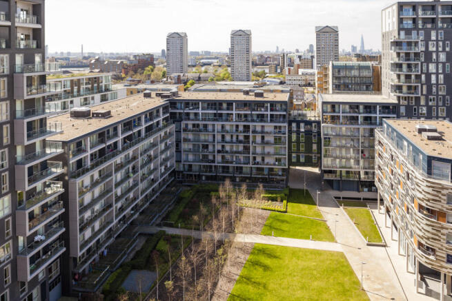 Main image of property: Indescon Square, E14