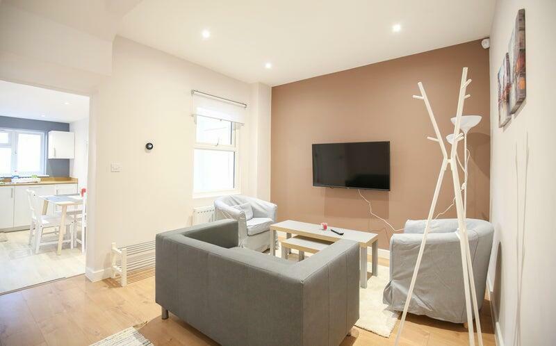 Main image of property: Alexandra Street, E16