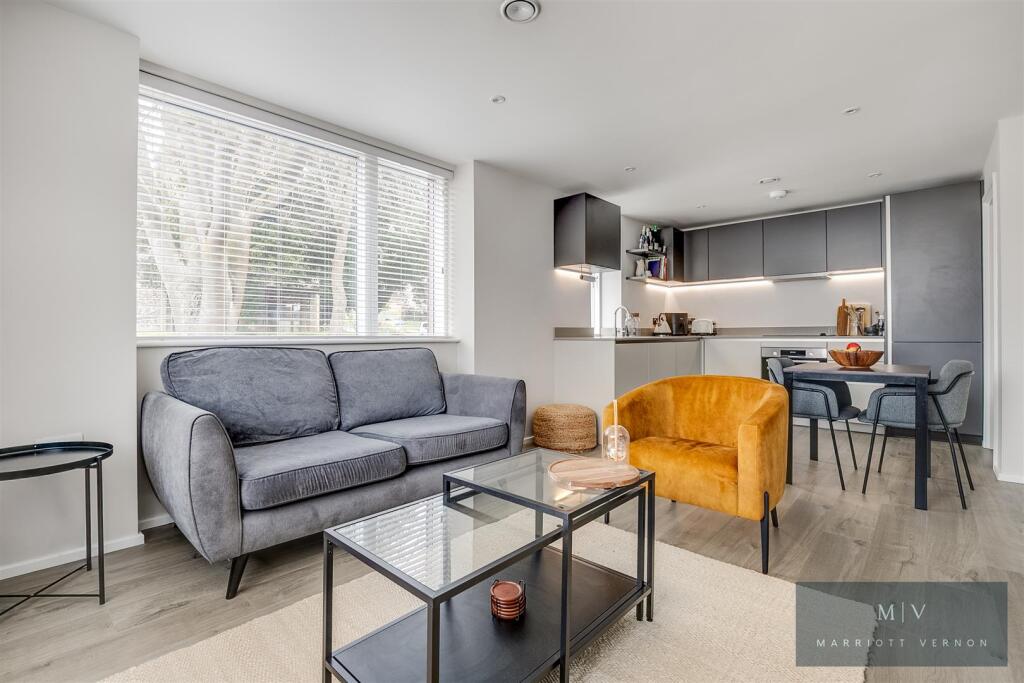 Main image of property: Lismore Road, South Croydon