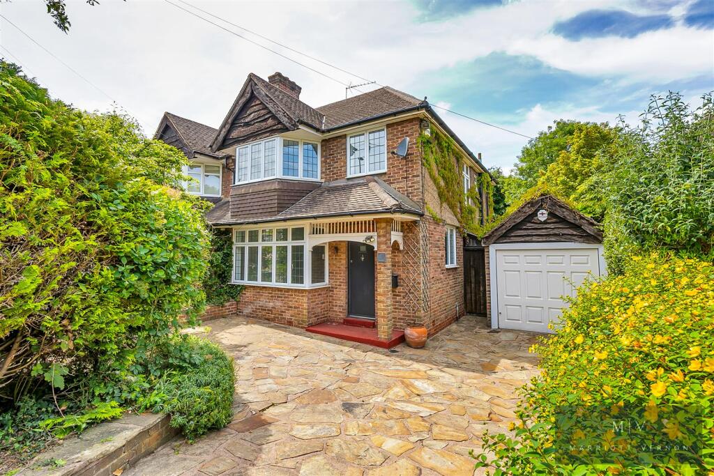 Main image of property: Crest Road, South Croydon