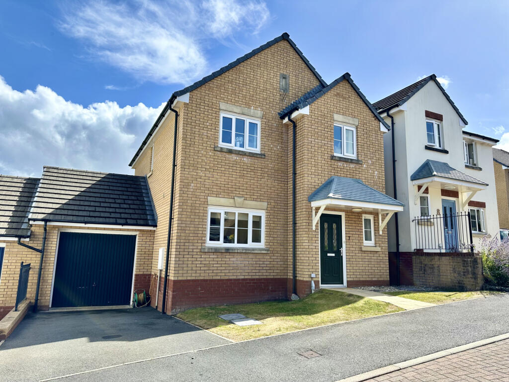 Main image of property: Appletree Gardens, Northam, EX39