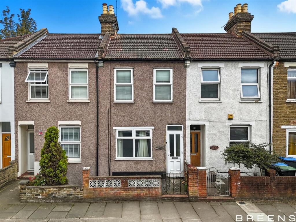 3 bedroom terraced house