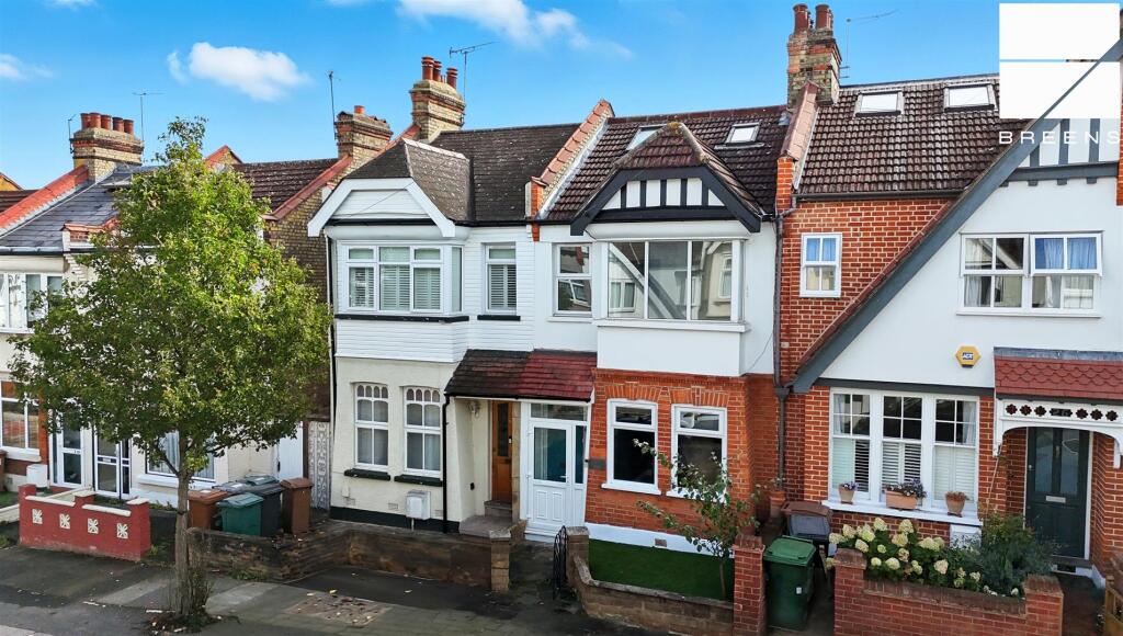 Main image of property: Lyndhurst Road, Highams Park