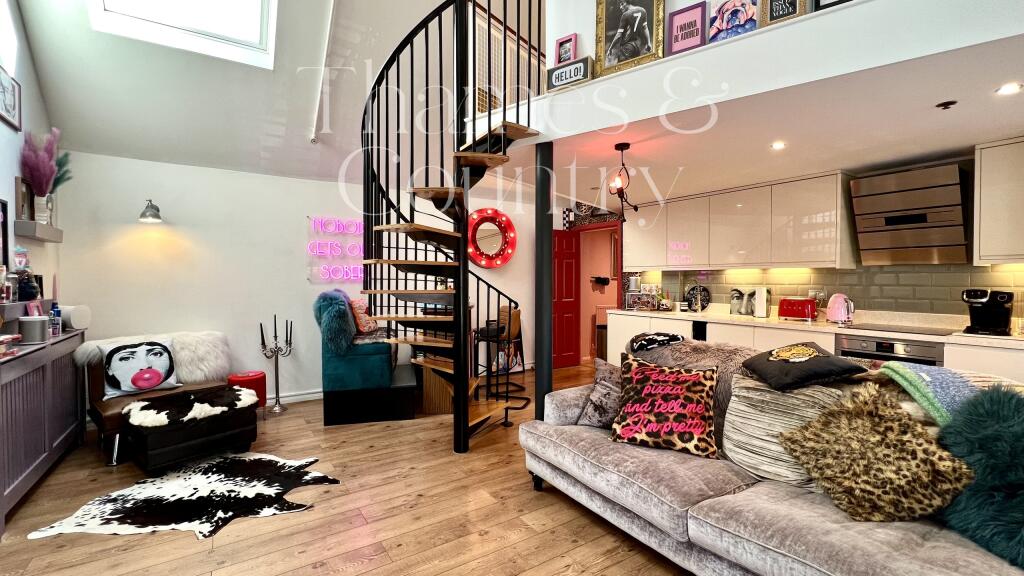 Main image of property: 2 BED FREEHOLD DETACHED COACH HOUSE Patterson Court, Glory Mill, Wooburn Green,
