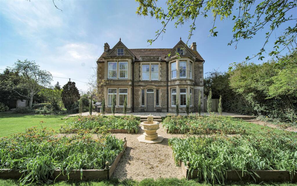 Main image of property: Spa Road, Melksham