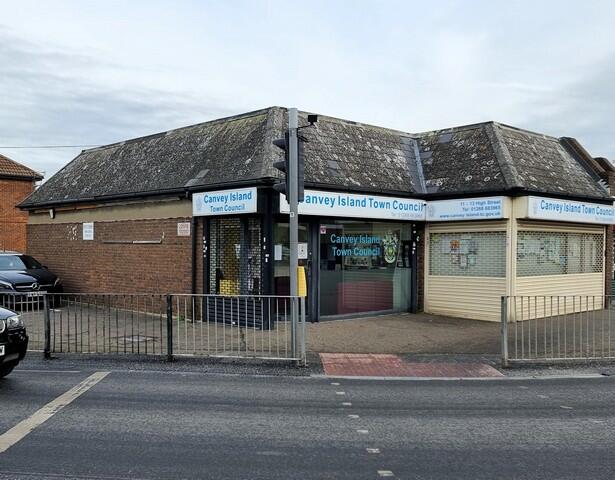 Main image of property: High Street, Canvey Island, Essex, SS8