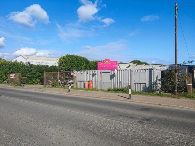 Main image of property: Weasenham Lane, Wisbech, Cambridgeshire, PE13