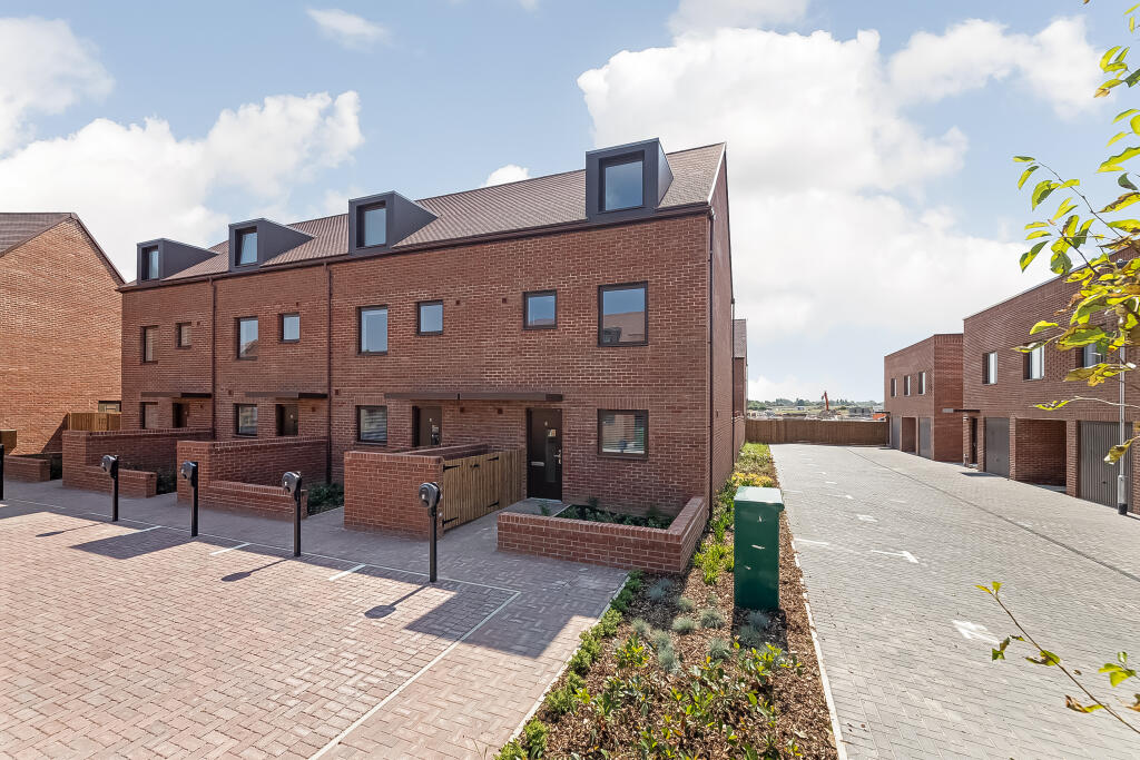 Additional property image - NATURE ROAD, NORTH CAMBRIDGE, ARBURY