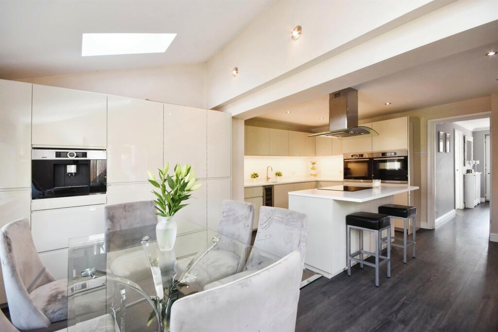 Additional property image - Cannon Leys, Galleywood, Chelmsford