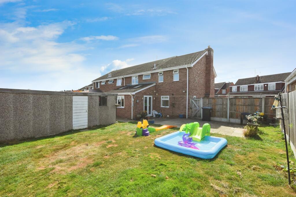 Additional property image - Cannon Leys, Galleywood, Chelmsford