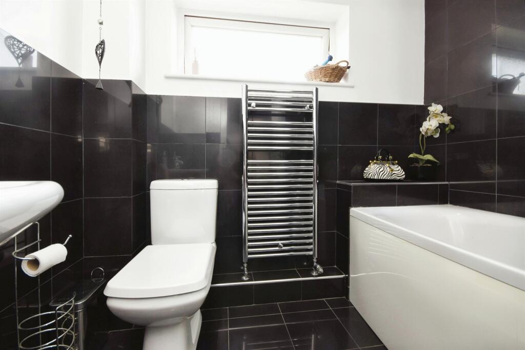 Additional property image - Cannon Leys, Galleywood, Chelmsford