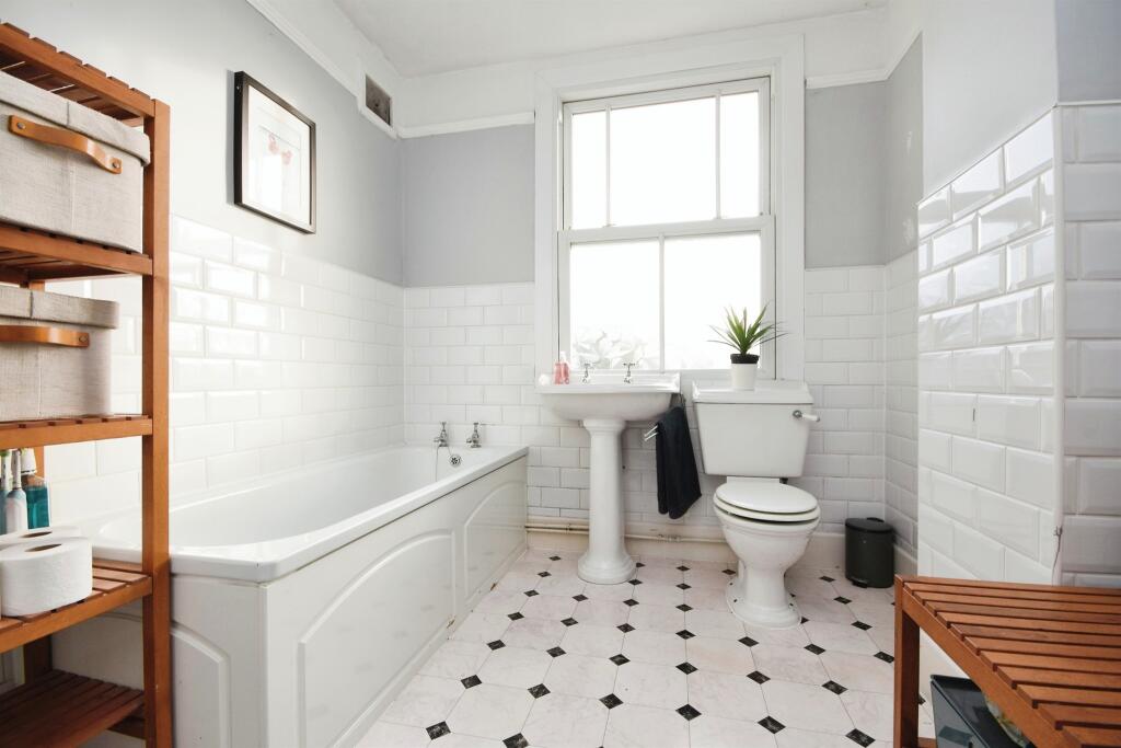 Additional property image - Wood Street, Chelmsford