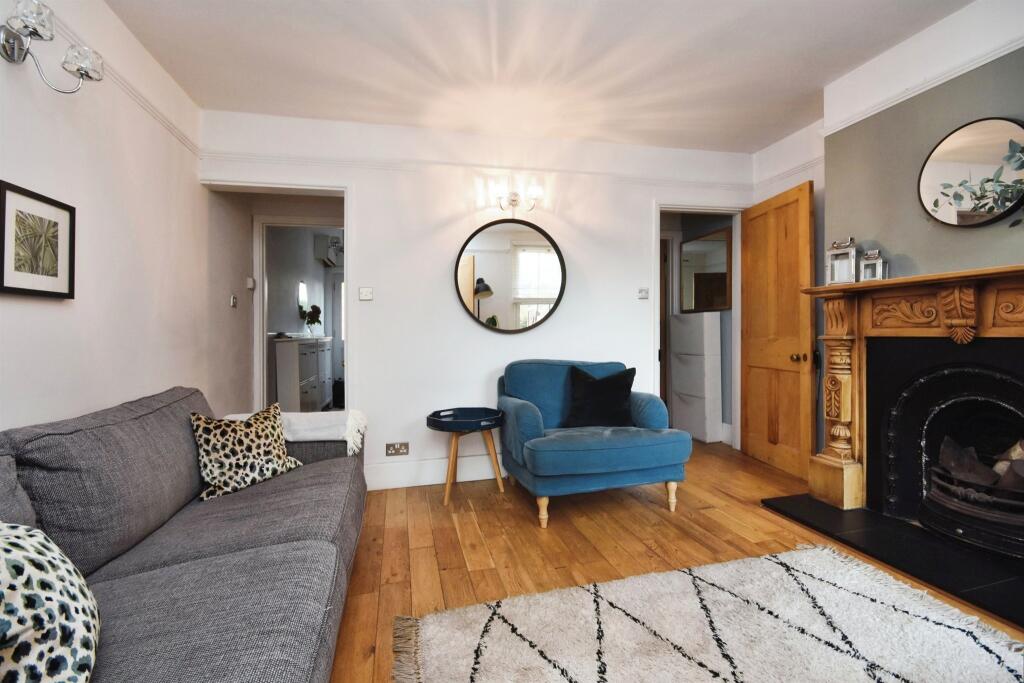 Additional property image - Wood Street, Chelmsford