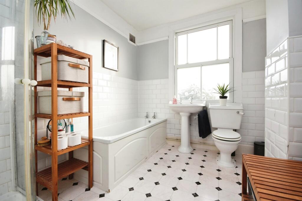 Additional property image - Wood Street, Chelmsford