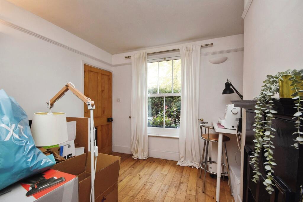 Additional property image - Wood Street, Chelmsford