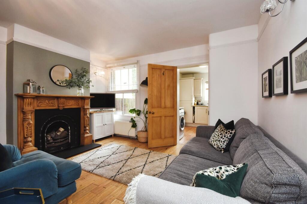 Additional property image - Wood Street, Chelmsford