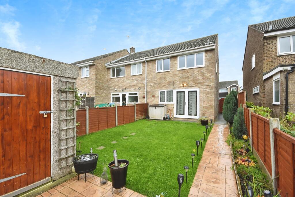 Additional property image - Firecrest Road, Tile Kiln, CHELMSFORD