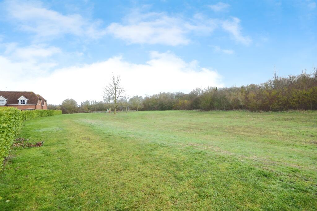 Additional property image - The Lintons, Sandon, CHELMSFORD