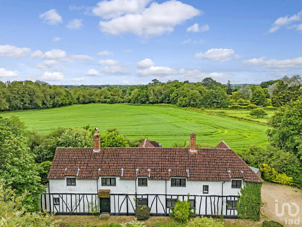 5 bedroom detached house for sale in Perry Green, Much Hadham, SG10