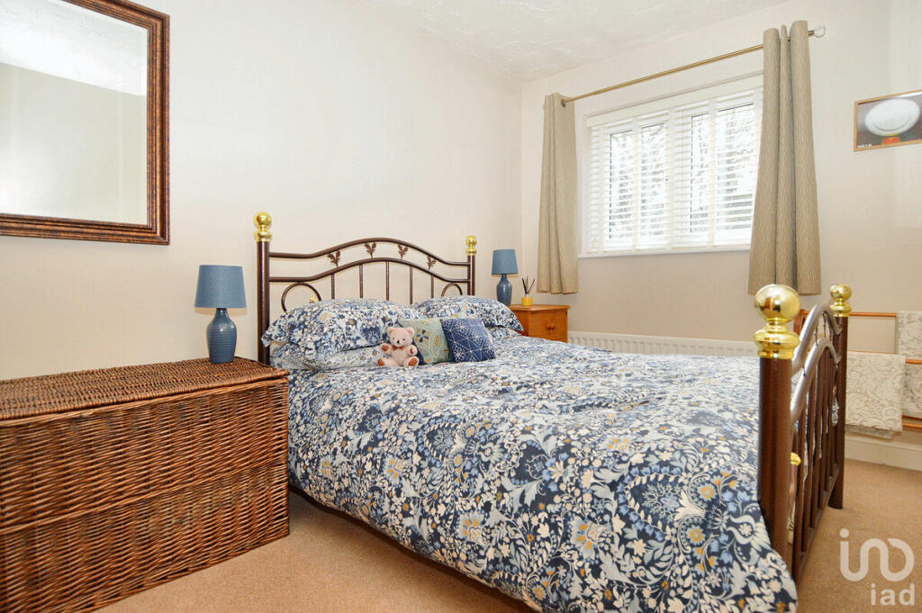 Additional property image - Bishops Walk, Cradley Heath, B64