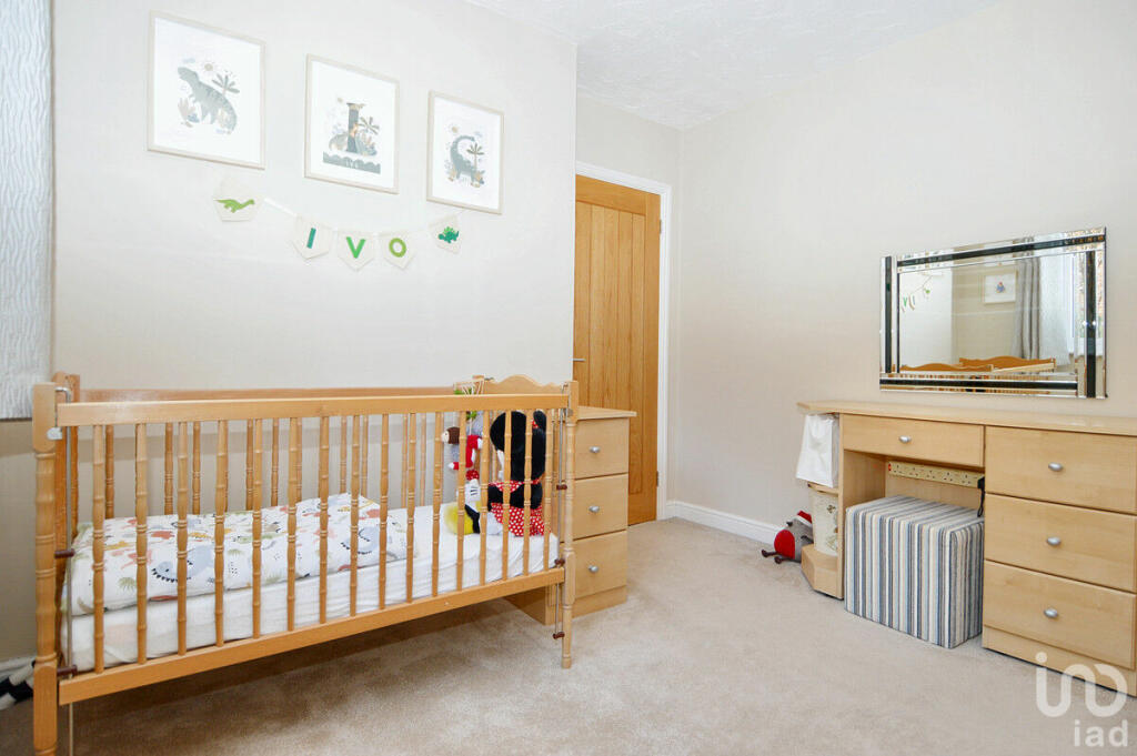 Additional property image - Bishops Walk, Cradley Heath, B64
